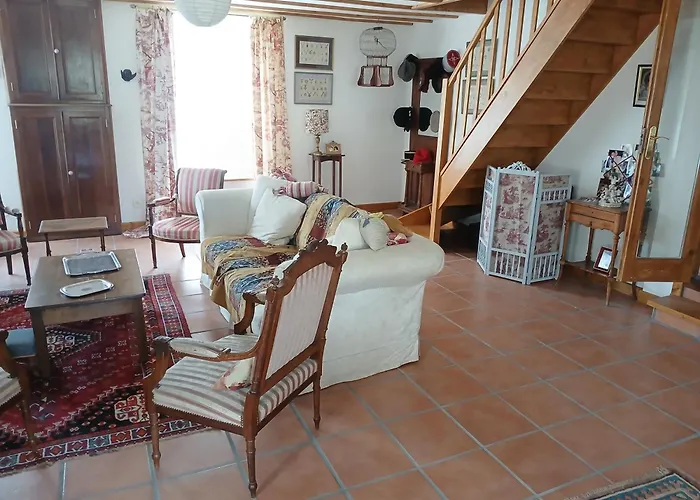 Alojamento de Acomodação e Pequeno-almoço D'hôtes De La Barbinière Chantonnay